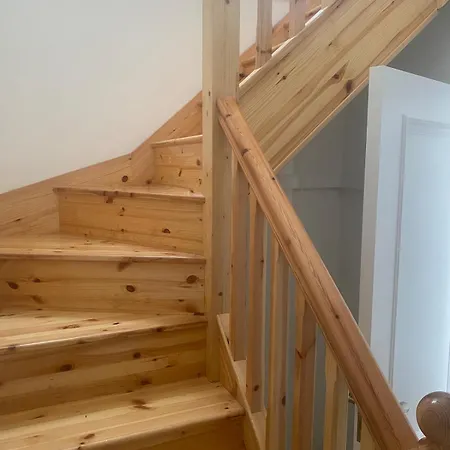 Spacious 5 Bedroom House In Buncrana